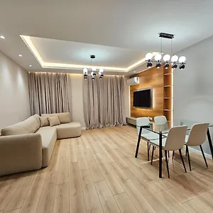 Miku Apartment-modern 2bedroom In Prime Location Tirana